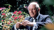 Alistair Cooke in the 'America' series, ý, 1972