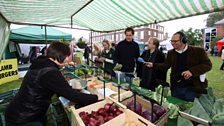 Sutton Bonington Farmers' Market - Finalist in the Best Food Market category of the ý Food and Farming Awards 2012