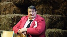 L’ELISIR D’AMORE: AMBROGIO MAESTRI AS DULCAMARA