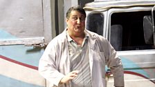 L’ELISIR D’AMORE: AMBROGIO MAESTRI AS DULCAMARA