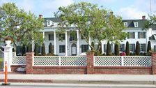 The house from Gone With the Wind