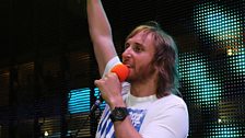 Secret guest David Guetta joins Pete