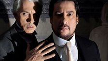 Dmitri Hvorostovsky as Anckarström and Marcelo Álvarez as Gustavo