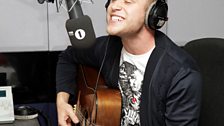 Olly Murs covers Paolo Nutini and Enrique Iglesias!