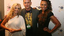 Scott hangs out with Geri and Mel B after some backstage games