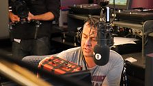 Dynamo and Scott Mills - 2