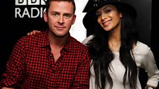 Nicole Scherzinger - 8 Mar 2011