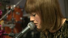 Gwenno Saunders