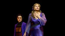 Julie Boulianne as Ascanio and Susan Graham as Dido in Berlioz's "Les Troyens."