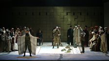 Act Two of I Lombardi at Teatro del Maggio Musicale