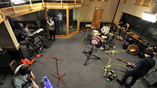 Kaiser Chiefs live in session - 8