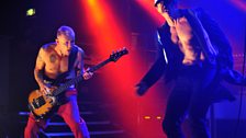 ˿ Radio 1 presents Red Hot Chili Peppers - 21