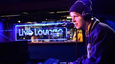 Tom Odell Live Lounge