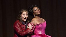 Karine Deshayes as Isolier and Pretty Yende as Countess Adèle in Rossini's "Le Comte Ory."