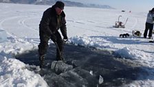 Cutting ice blocks