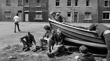 Chris Killip, Boat repair, Skinningrove, North Yorkshire, 1983