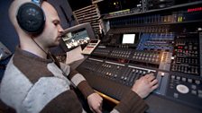 Simon Smith balancing the orchestra in North Wales in the ˿ truck