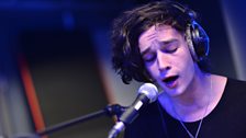 The 1975 in the Live Lounge Late