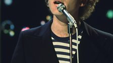 Art Garfunkel performing on Top of the Pops in 1970