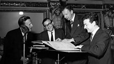 Benjamin Britten rehearsing Billy Budd, l-r Peter Pears (Cpt Vere) Joseph Ward (Billy Budd) Britten, ý studio manager