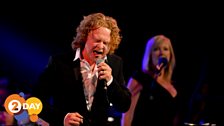 Mick Hucknall