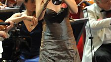 Alison Balsom and the ý Symphony Orchestra at the Last Night of the 2009 Proms