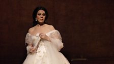 Angela Gheorghiu as Violetta in Verdi's La Traviata