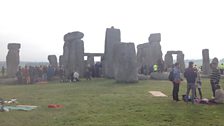 The crowds disperse from the Stonehenge site