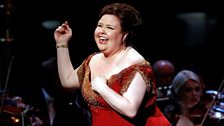 USA: Jamie Barton (mezzo-soprano)