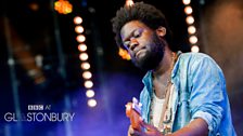 Michael Kiwanuka at Glastonbury 2013