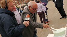 Tommy Cannon cuts 鶹ҳ Radio York's birthday cake in Selby