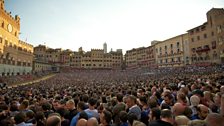 A full Piazza del Campo on the day of the Palio de Siena