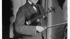 Jascha Heifetz; Nicola Benedetti's choice for Cultural Exchange is Jascha Heifetz's recording of Korngold's Violin Concerto