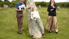 Patrick Gale, Mariella Frostrup and Marion Gibson at the Boscawen-Un Stones, Cornwall