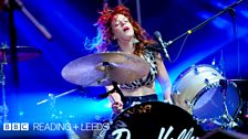 Deap Vally at Reading Festival 2013