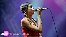 AlunaGeorge at Reading Festival 2013