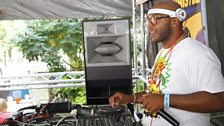 Mistajam works the crowd