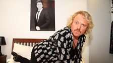 Keith Lemon - Through the Keyhole Into Greg's Flat