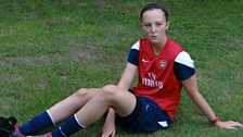 Caroline Weir bho sgioba ball-coise nam ban aig Arsenal