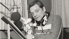 David Jason recording Danger Mouse in the 80s © FremantleMedia