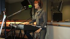 Kiki Dee performs live