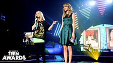 Taylor Swift and Fearne Cotton at Radio 1's Teen Awards 2013