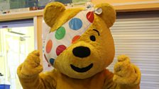 Tha Pudsey deiseil