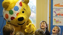 Tha Pudsey gu math èibhinn