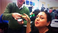 It's Cake o'clock time for Tom and Alex, who enjoyed a mince pie