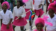 Cheerleaders' tribute to Mandela, in Soweto