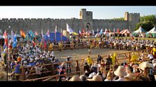 Crowds watch as a medieval ‘bohurt’ begins.