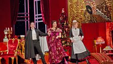 Christopher Maltman as Eisenstein, Susanna Phillips as Rosalinde, and Jane Archibald as Adele in Act 1