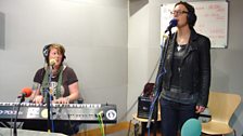 O'Hooley & Tidow performing live on ˿ Radio Leeds