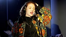 Jess Glynne